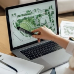 Специалист планирует пенсионные накопления работая удаленно дома